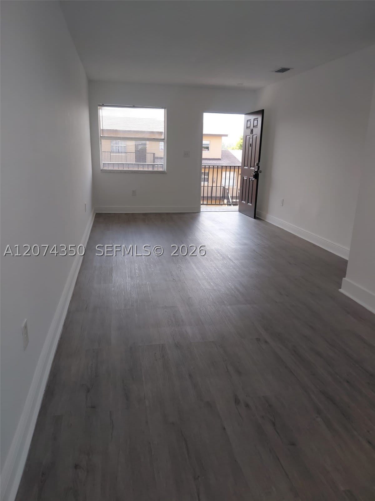 5441 W 24th Ave – photo 1