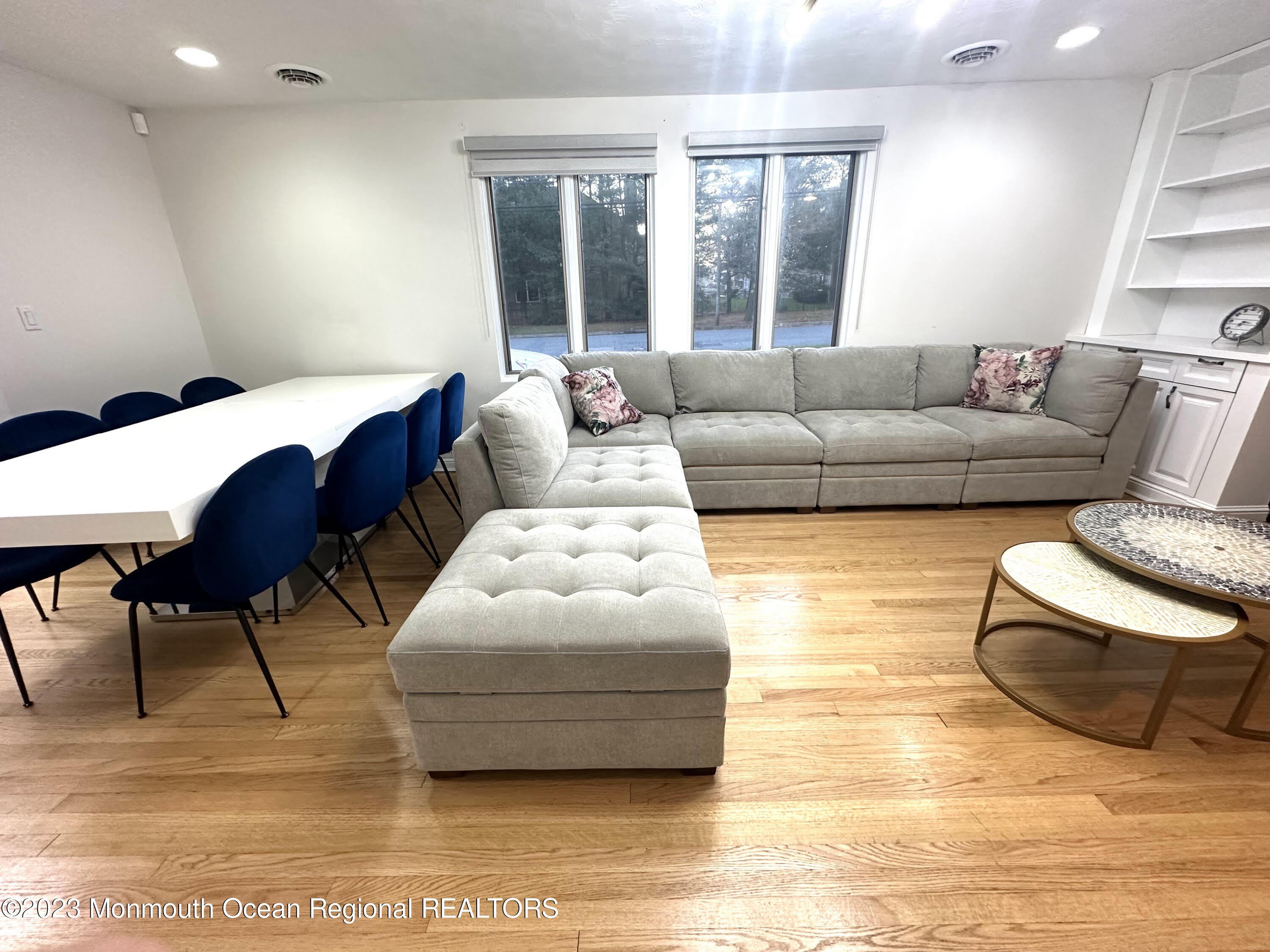 77 Pinewood Avenue – photo 4
