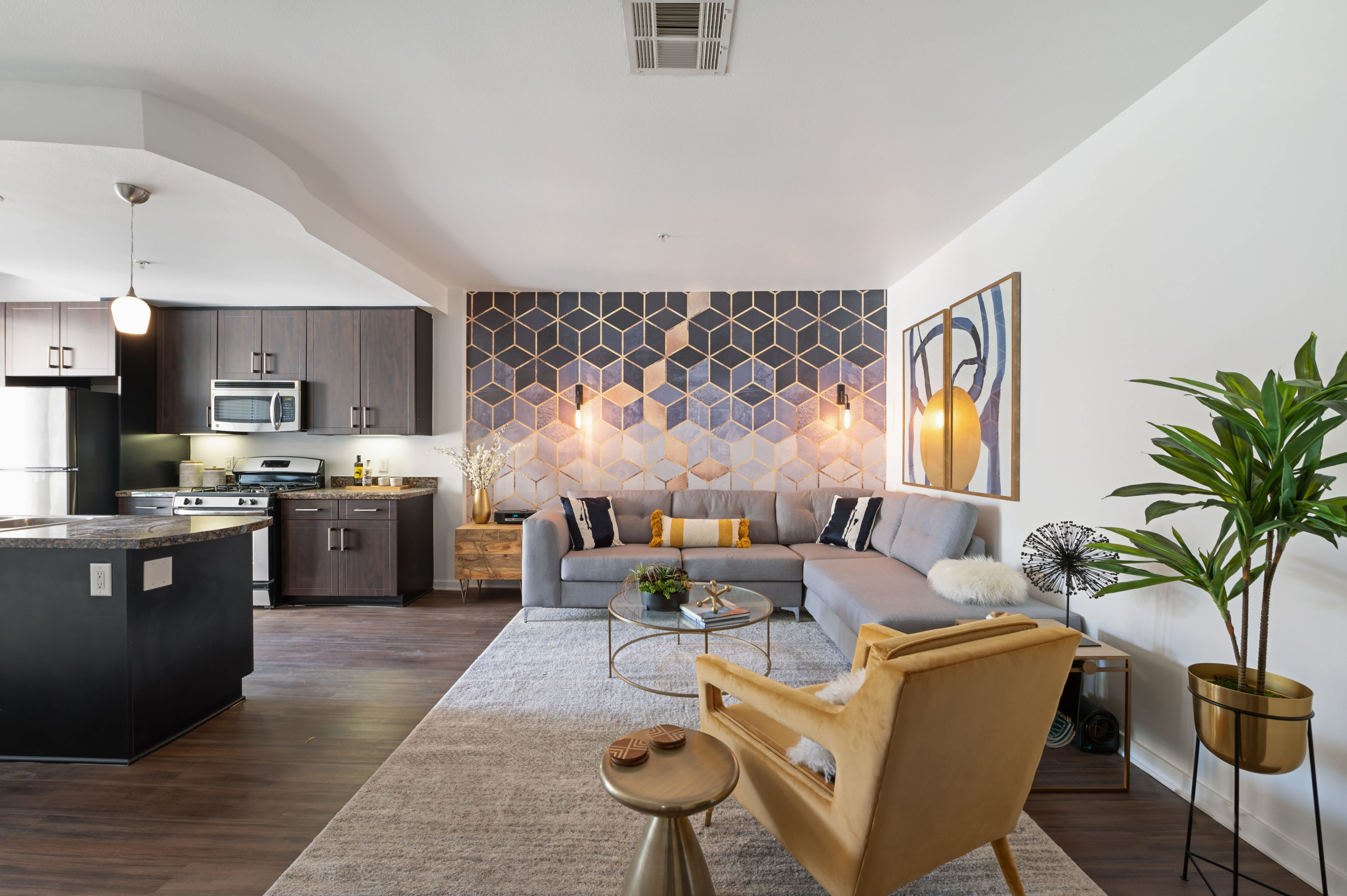 7950 West Sunset – photo 1