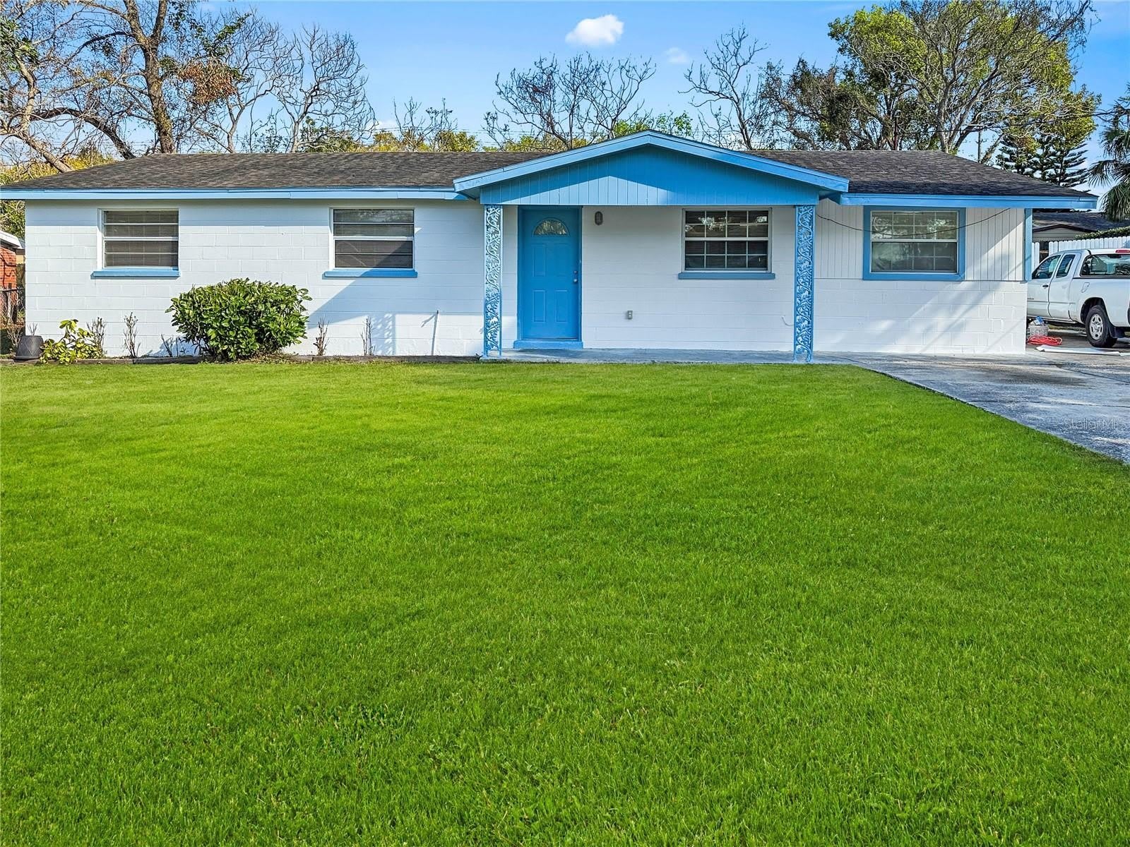 1821 BELLGROVE Street – photo 1