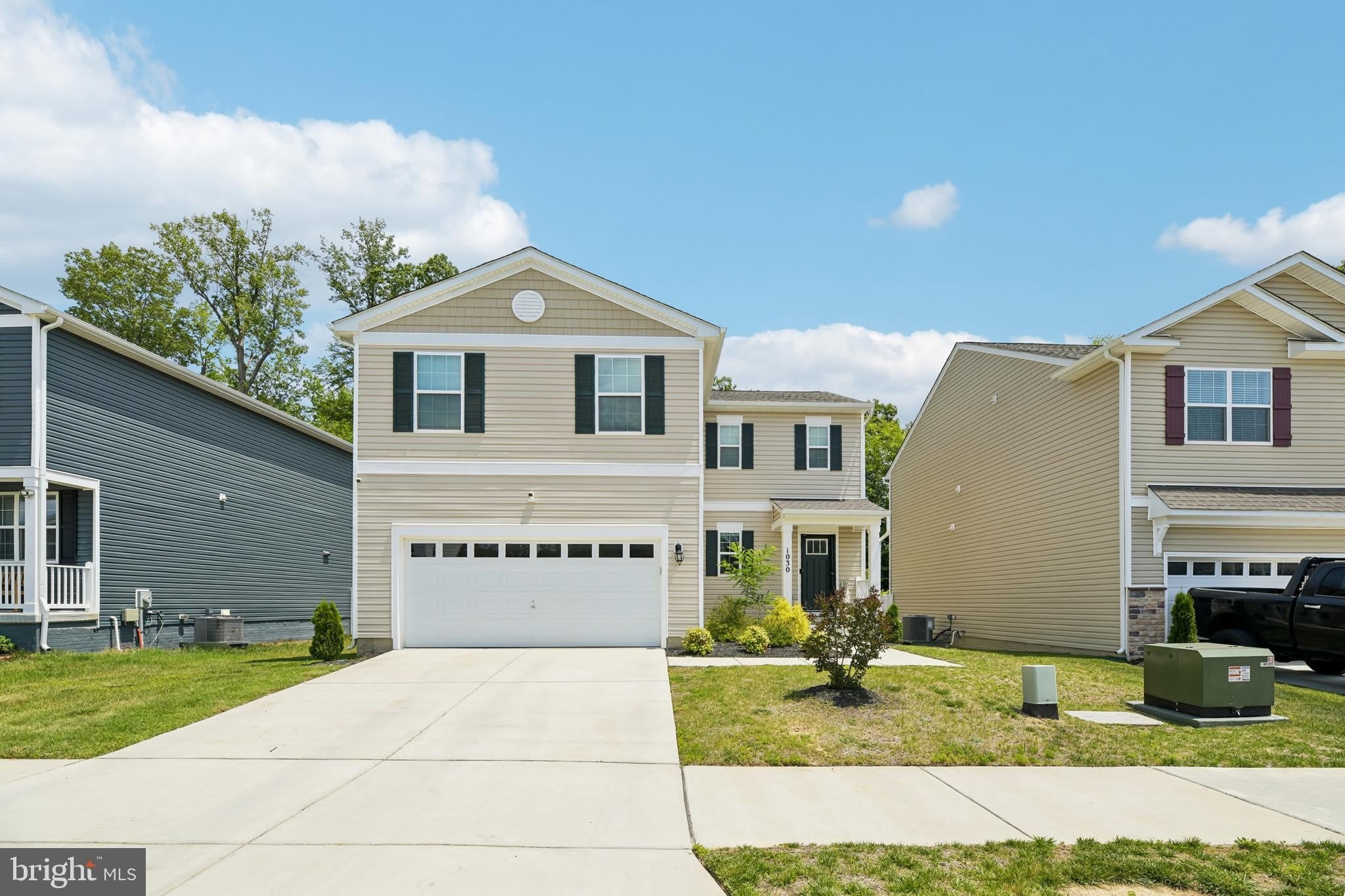 1030 MERRY ELM LN – photo 1