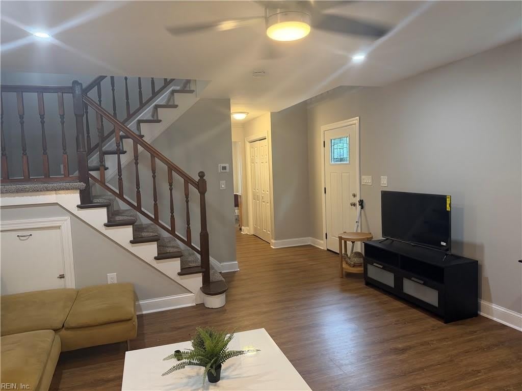 374 Eaton Street – photo 4
