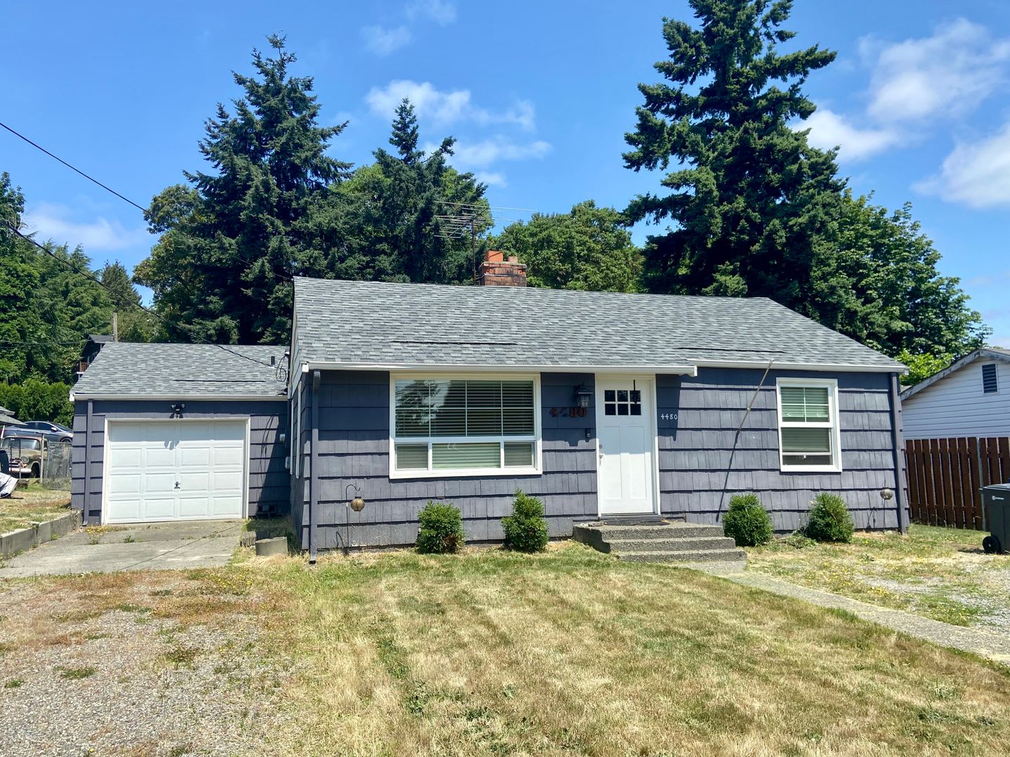 4 bedroom Seatac rambler w/ large yard – photo 1