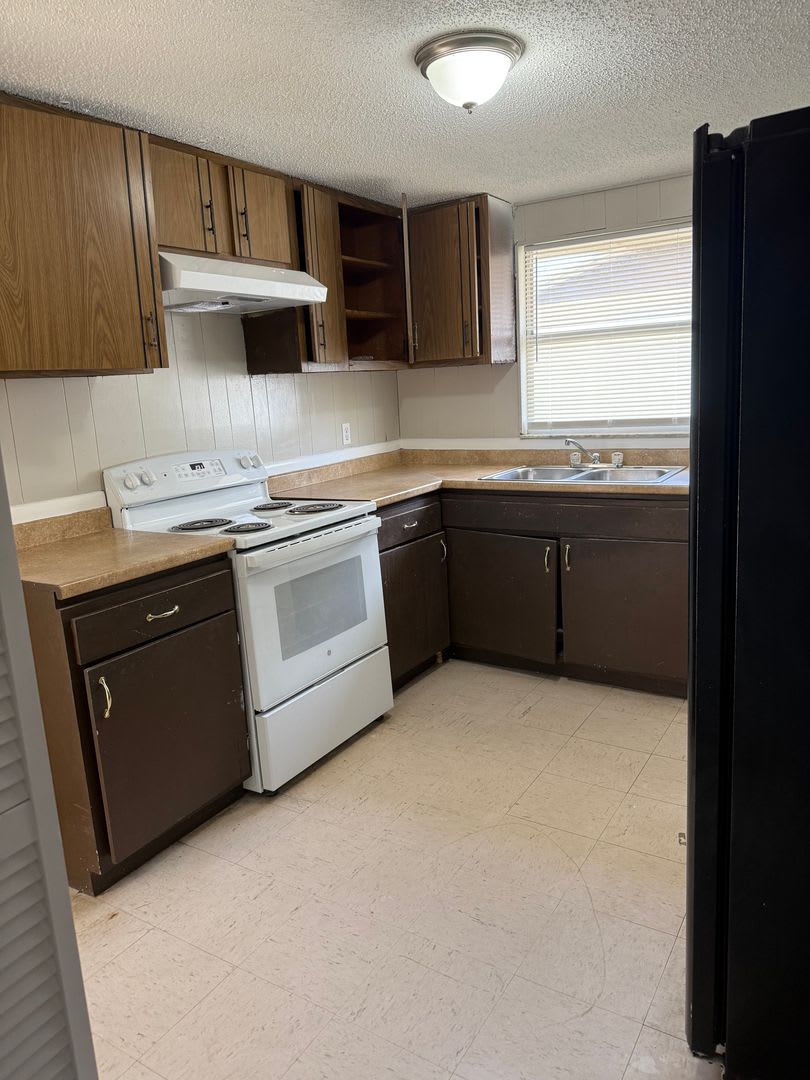 2 bed room 1 bath duplex – photo 5