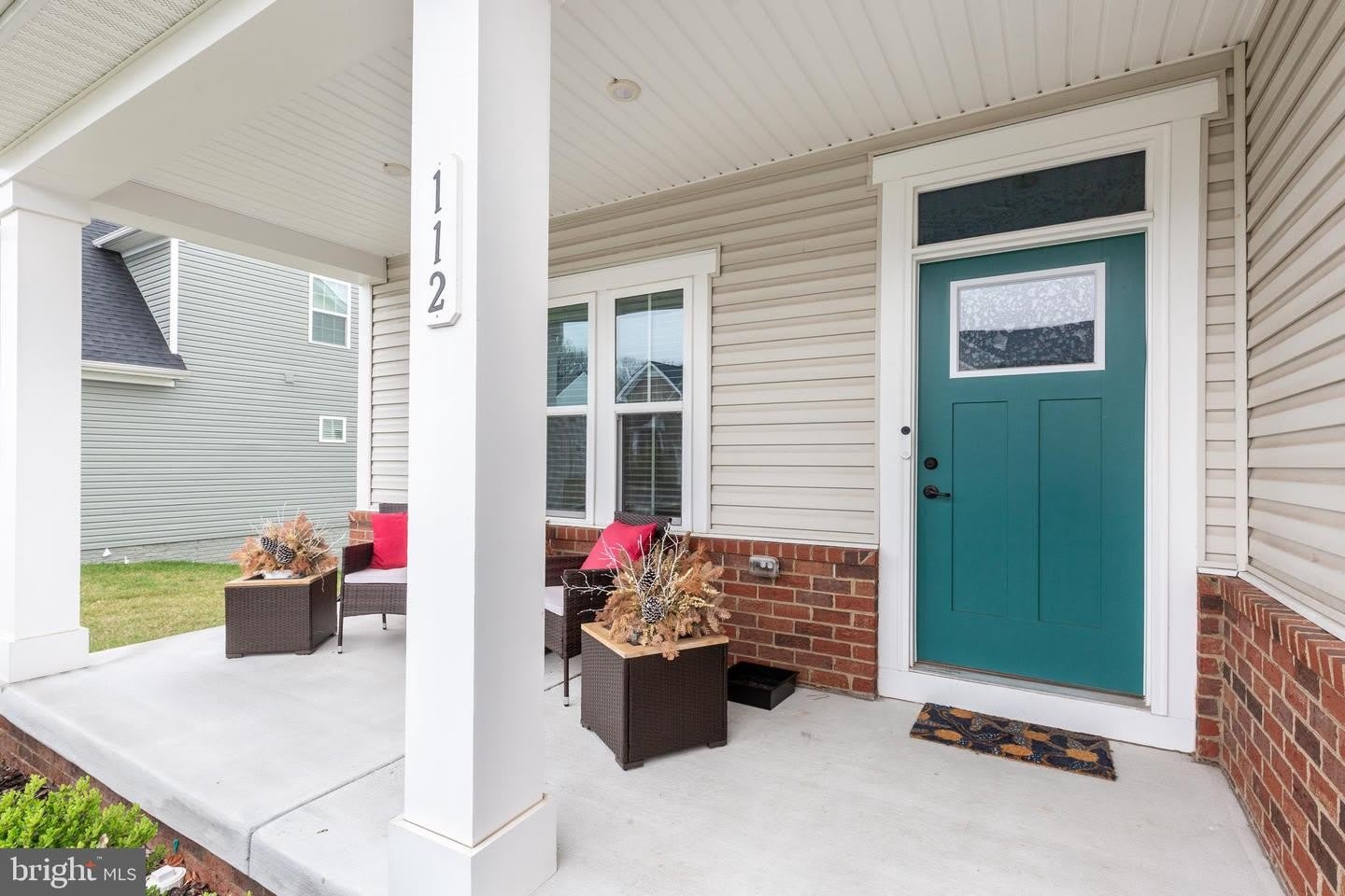 112 SHERMAN WAY – photo 3