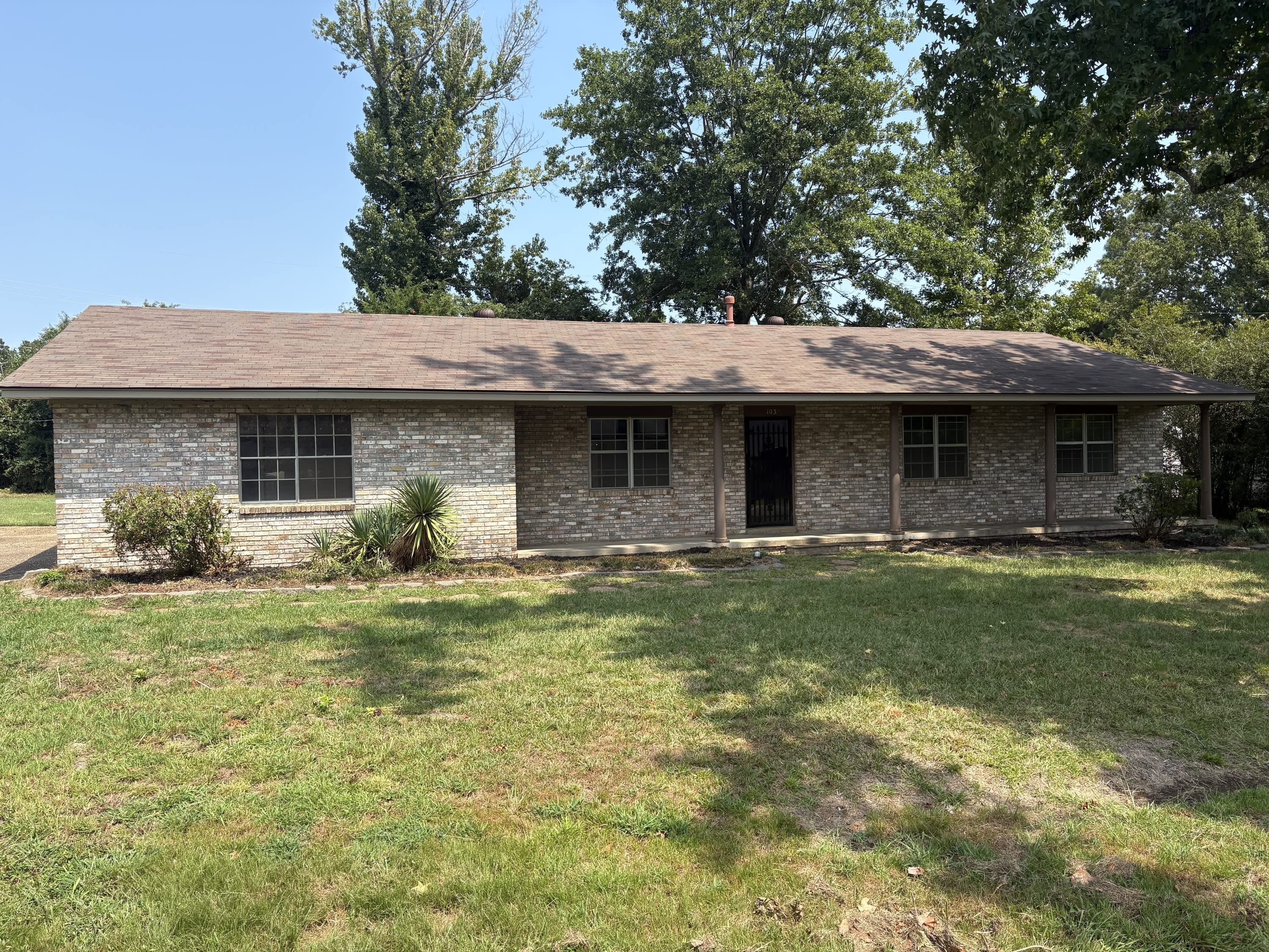103 Cottonwood Avenue – photo 1