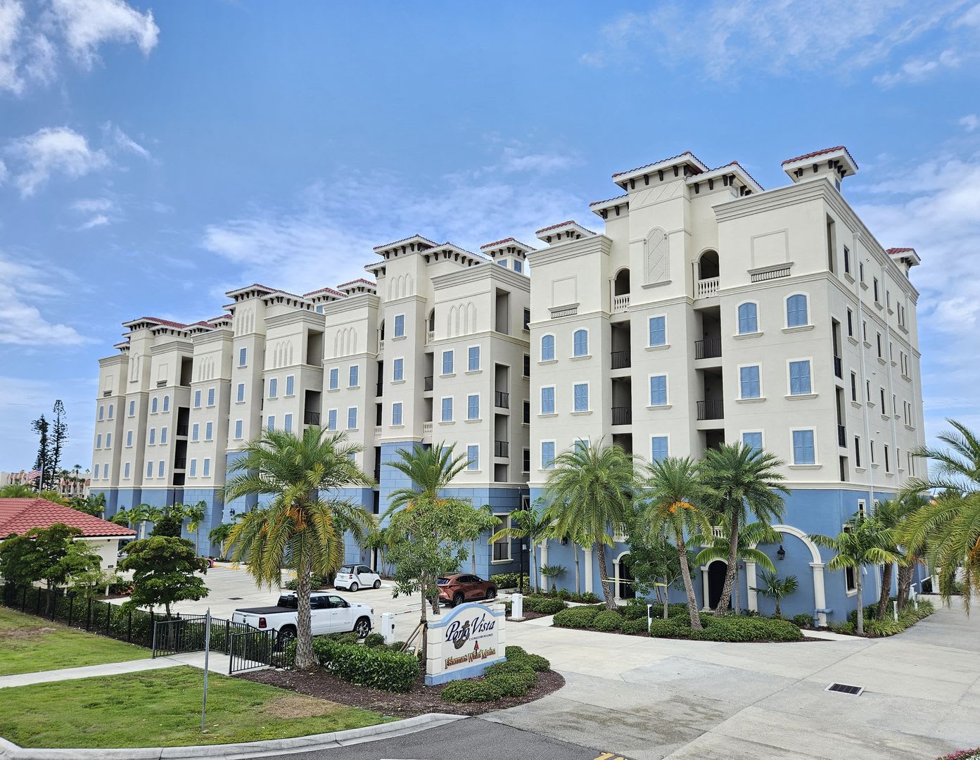 Annual Furnished Or Seasonal Short Term 3 Bedroom 2 Bathroom Luxury Condo On Venice Island – photo 1