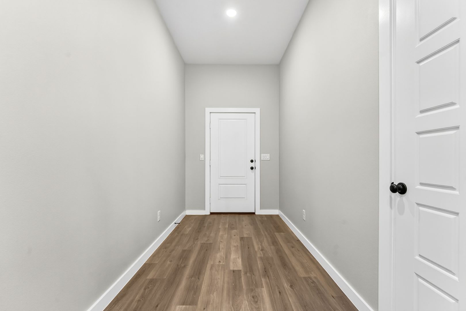 1606 N Dover Ave, Lubbock, TX 79416- Gorgeous new build!! – photo 3