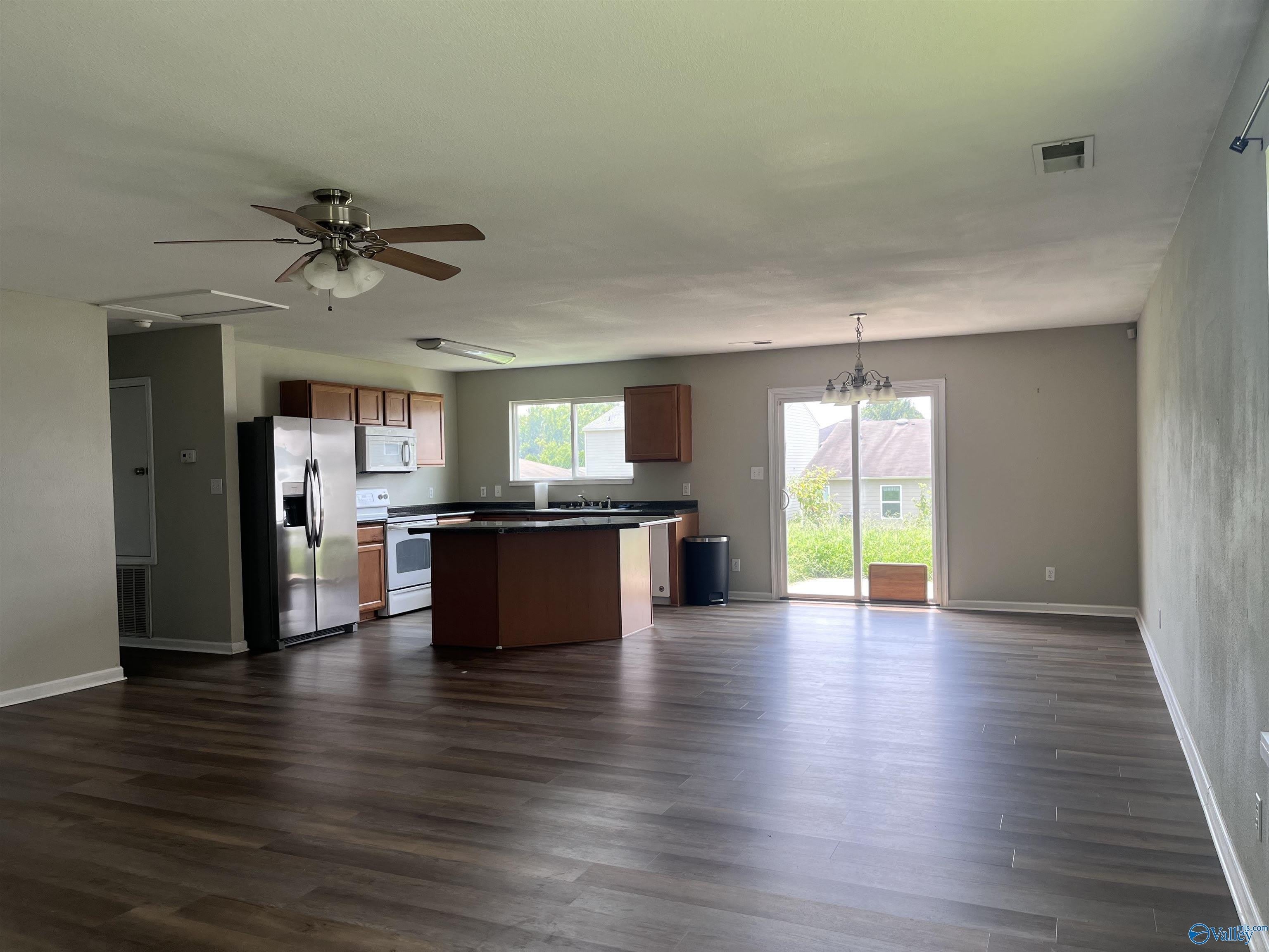 15281 Tyler Mill Drive – photo 2