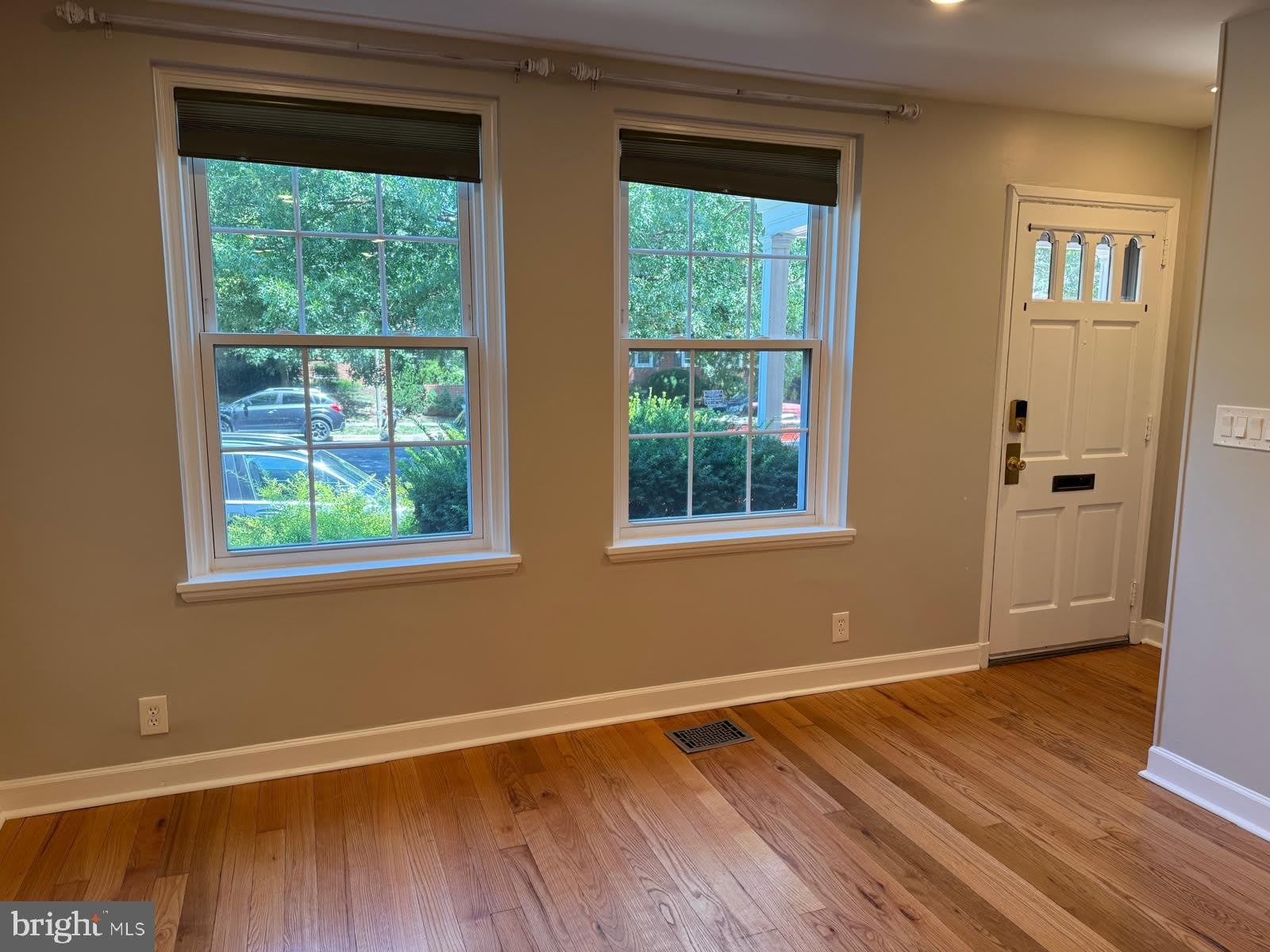 3064 S Buchanan Street – photo 4