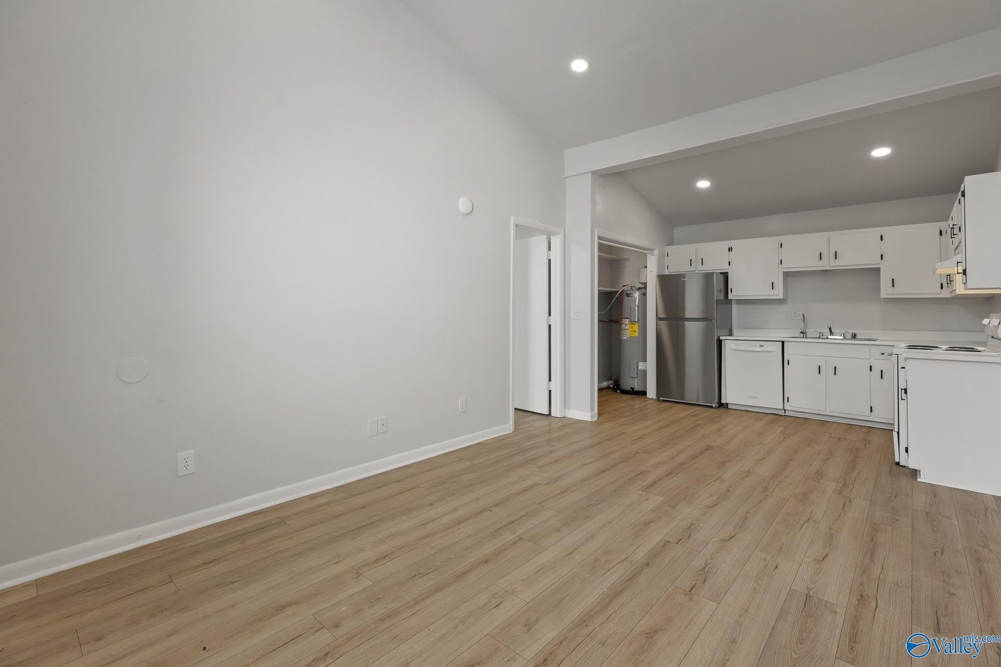 3704 Squaw Valley Drive – photo 2