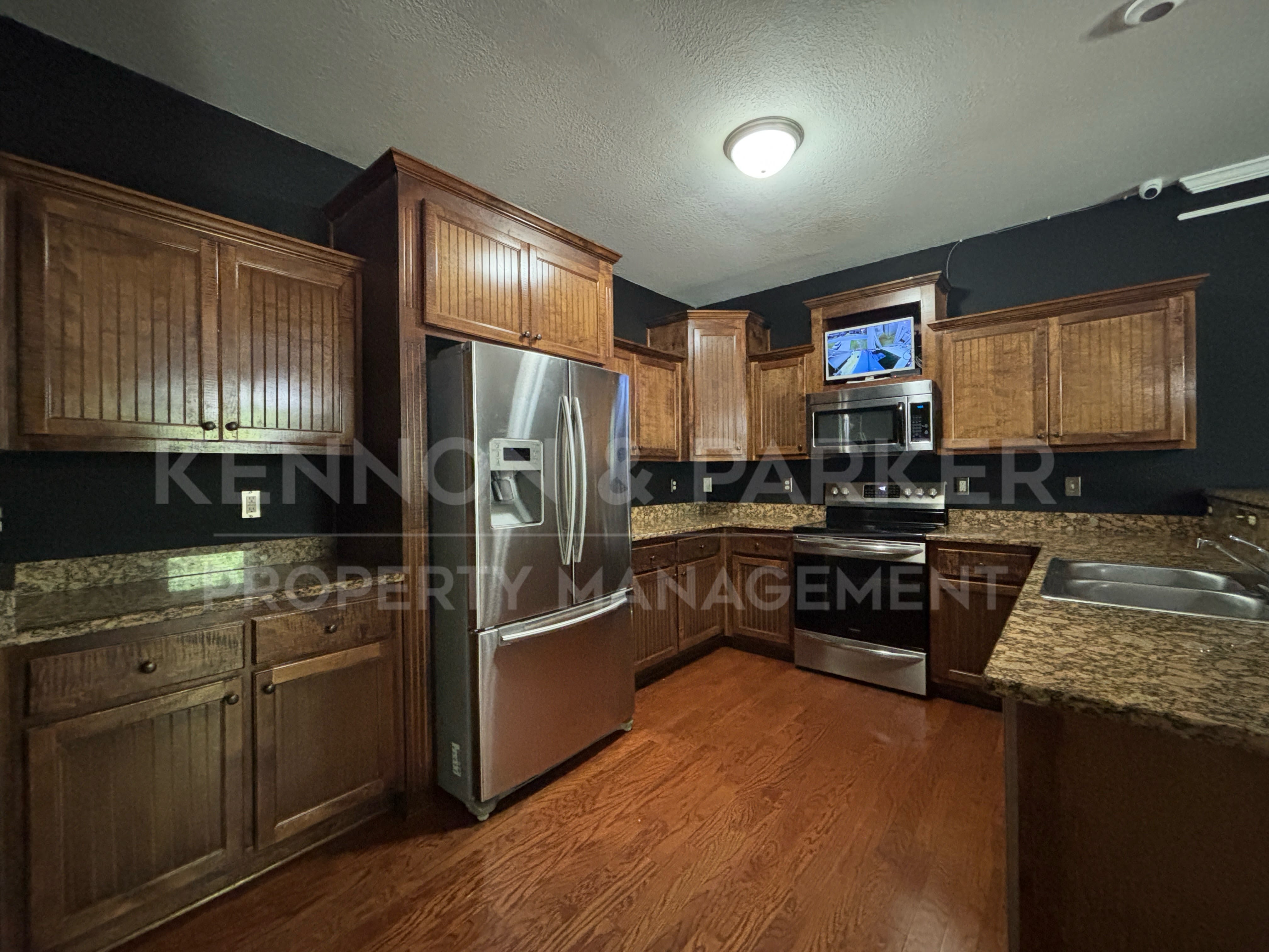 1910 Westminster Dr – photo 5