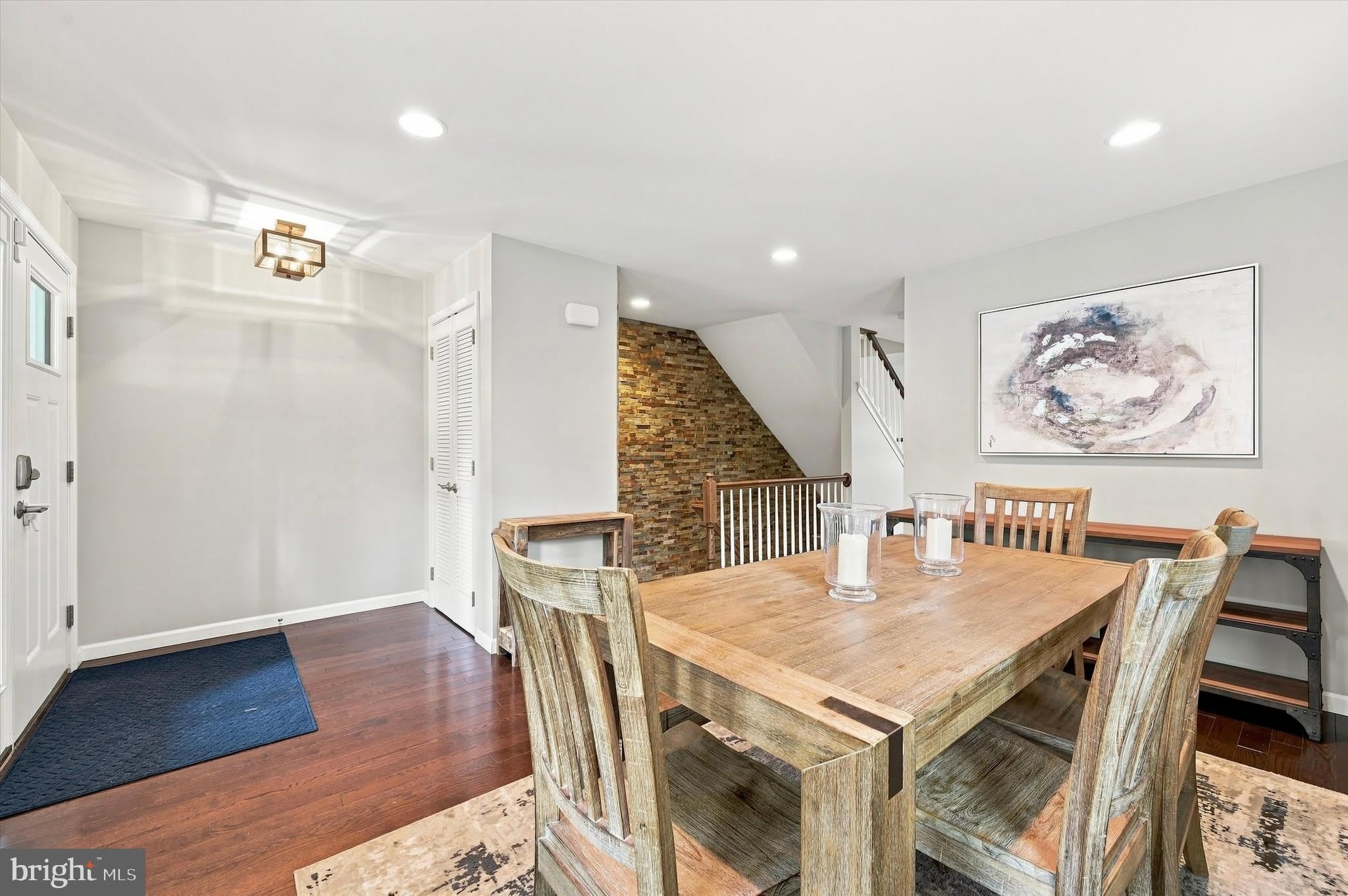 713 PRESTON Avenue – photo 5