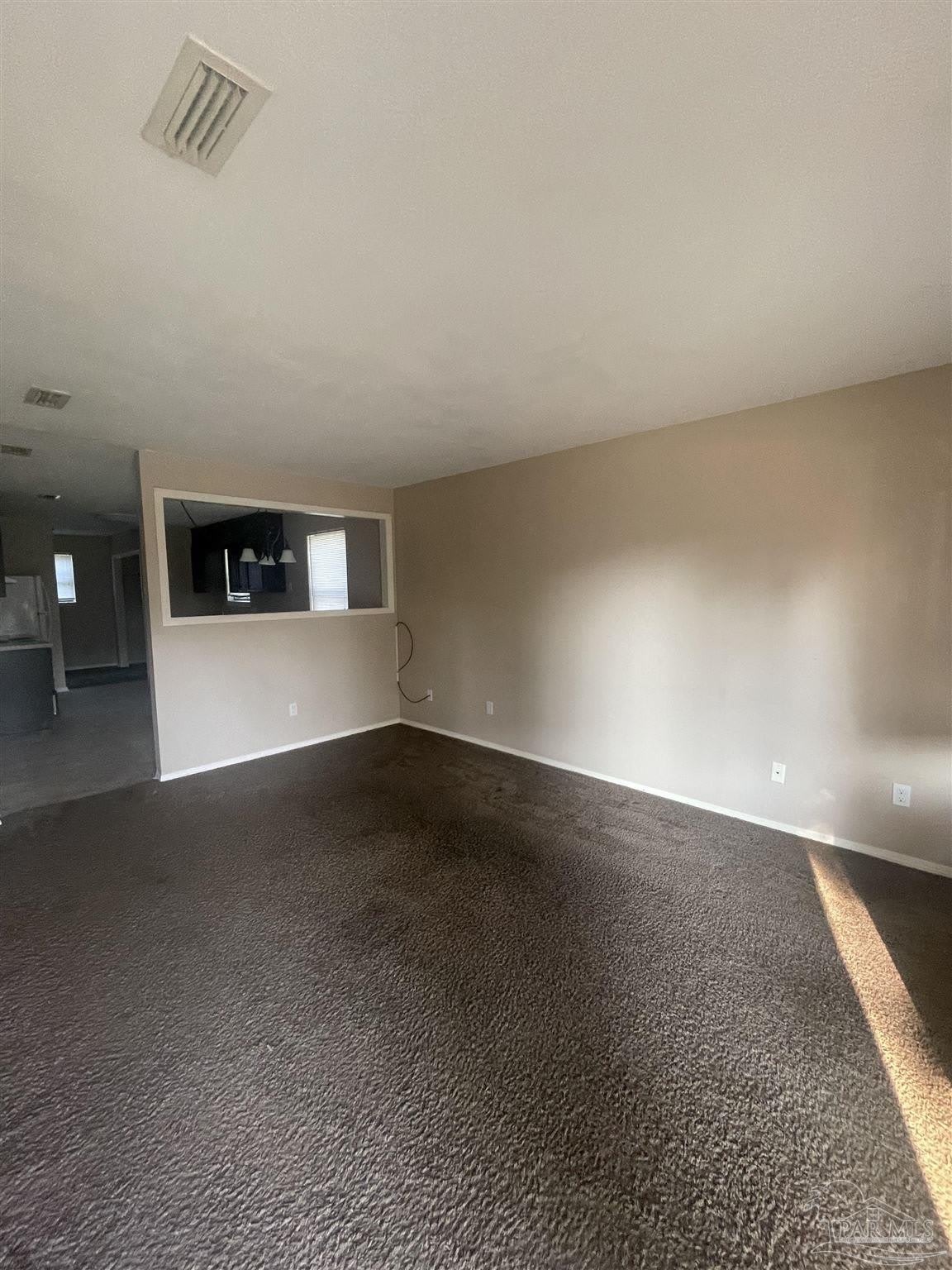 10047 Hillview Rd – photo 2