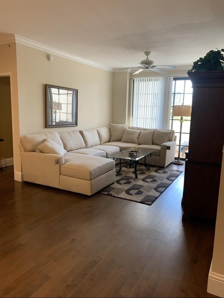 233 S Federal Highway – photo 2