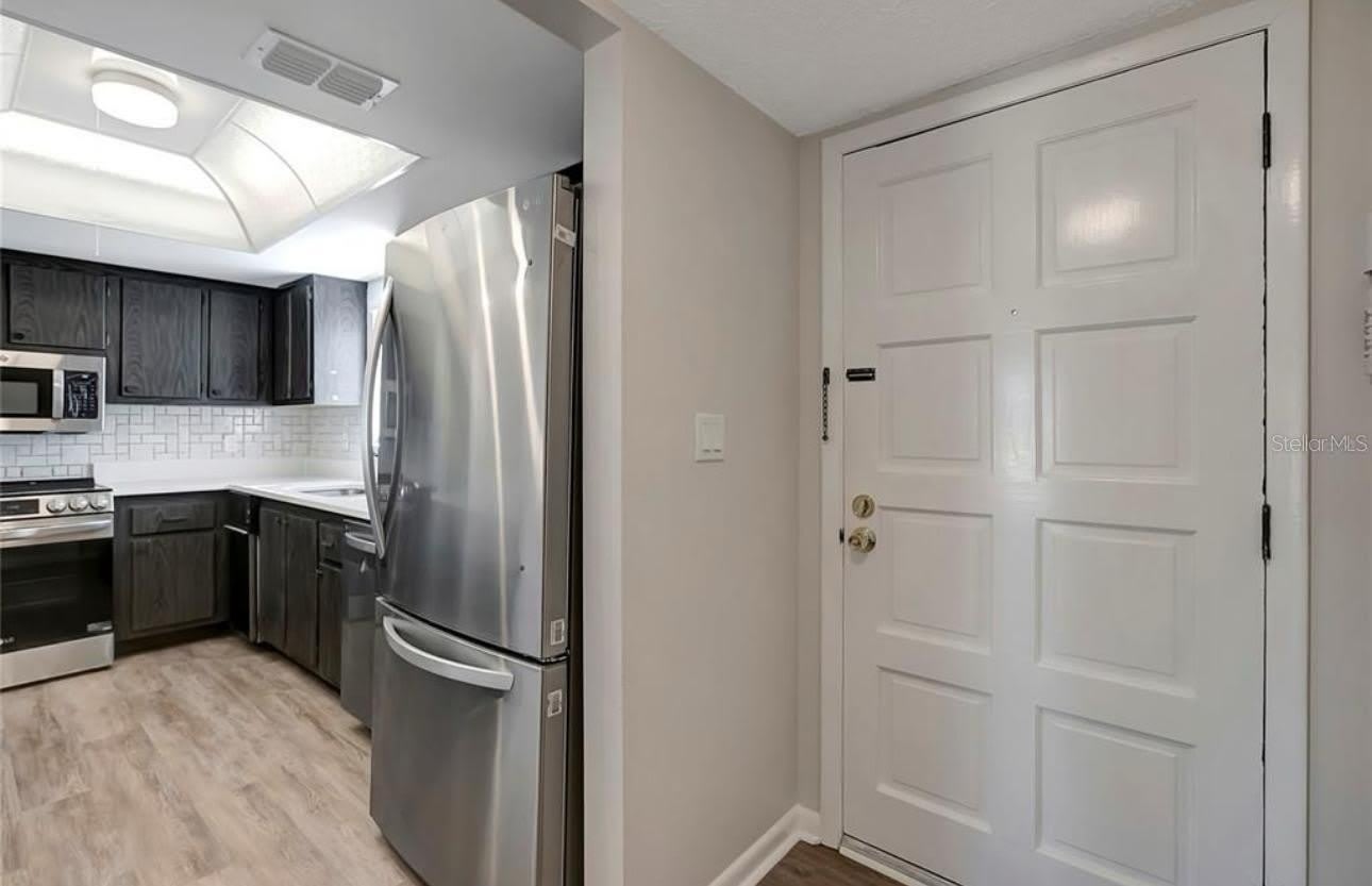 7020 COGNAC Drive – photo 2