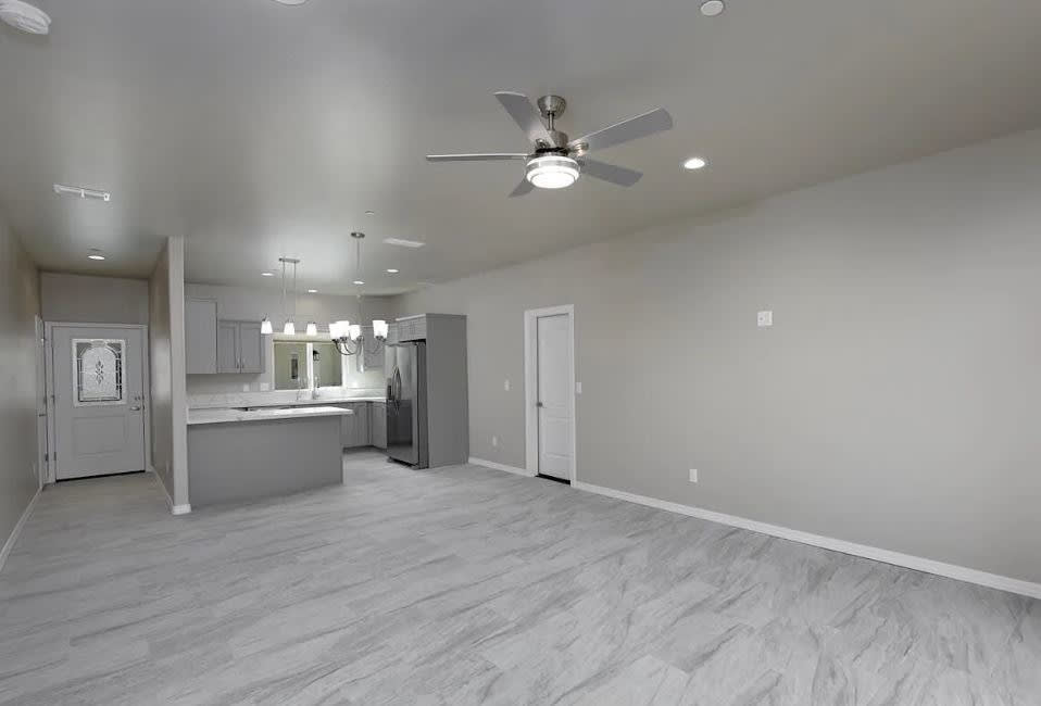 2860 Jamaica Boulevard South – photo 4