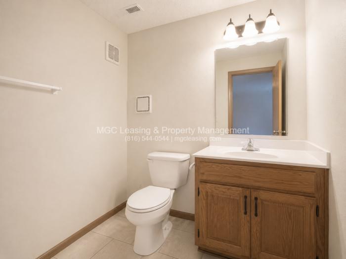 3563 Northeast Independence Circle – photo 5