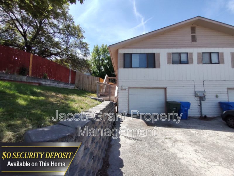 2215 Gail Drive – photo 1