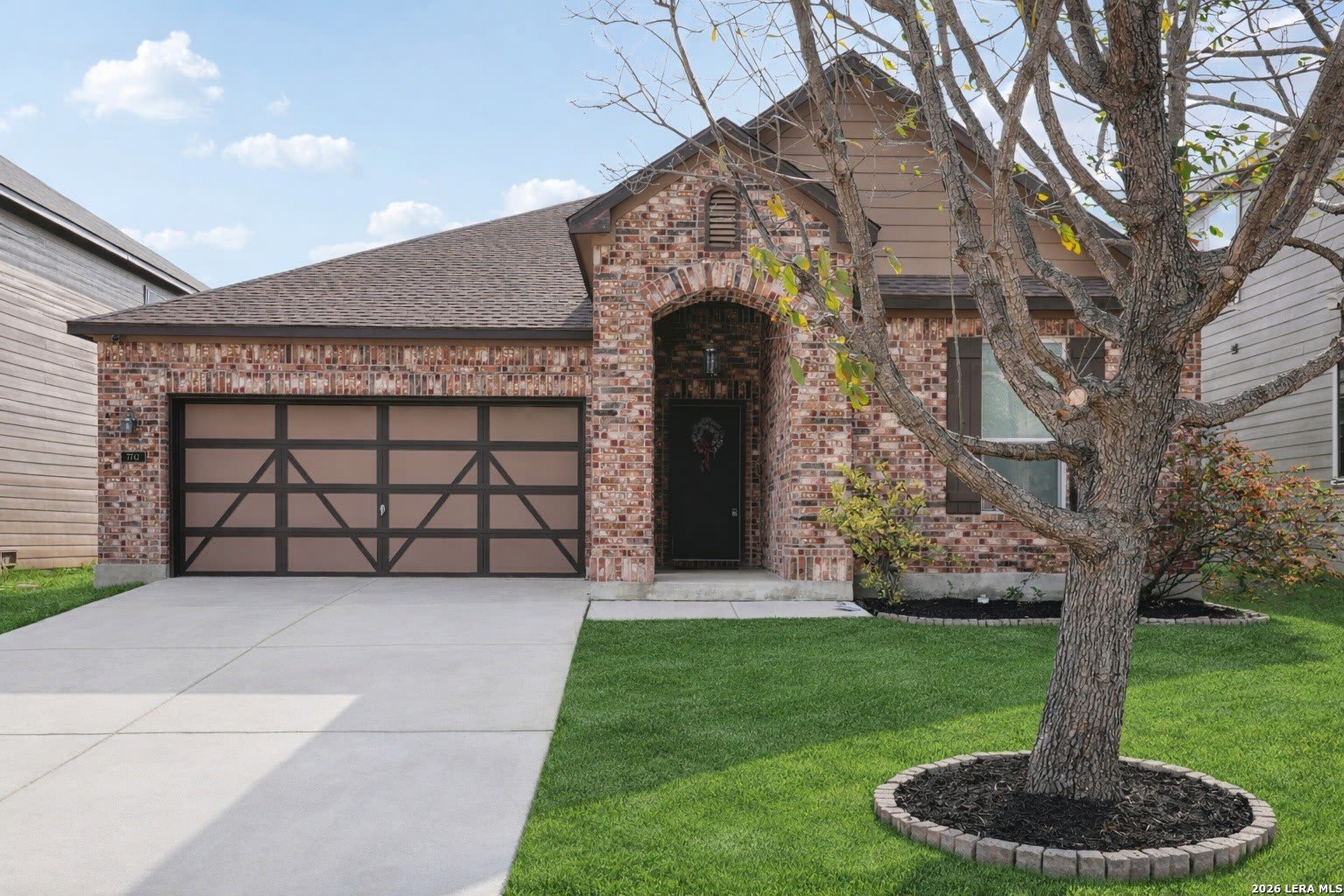 7742 Robert Mondavi – photo 1