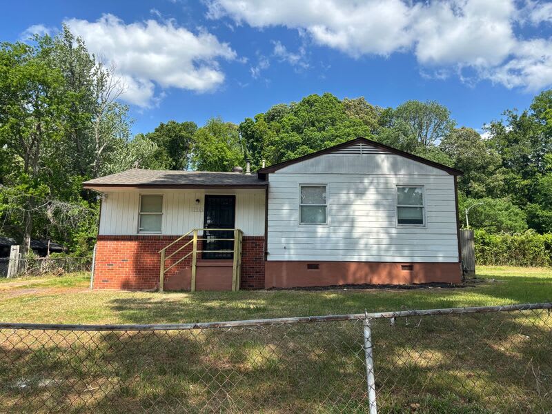 4496 Range Line Rd – photo 2
