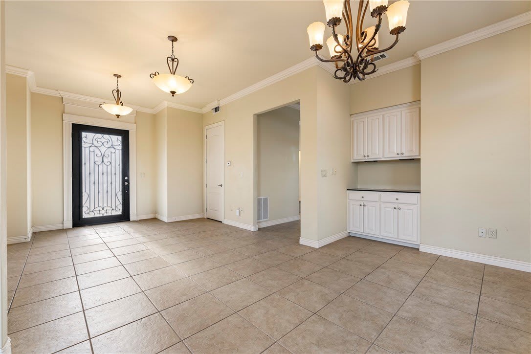 2700 S Everest Avenue – photo 4