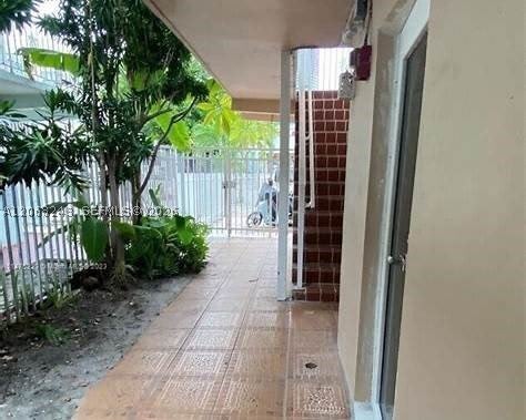 549 Meridian Ave – photo 3