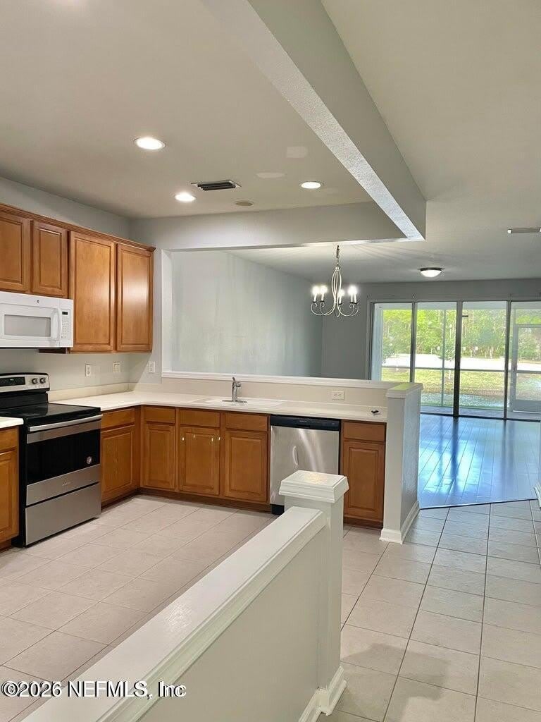 4131 CROWNWOOD Drive – photo 2