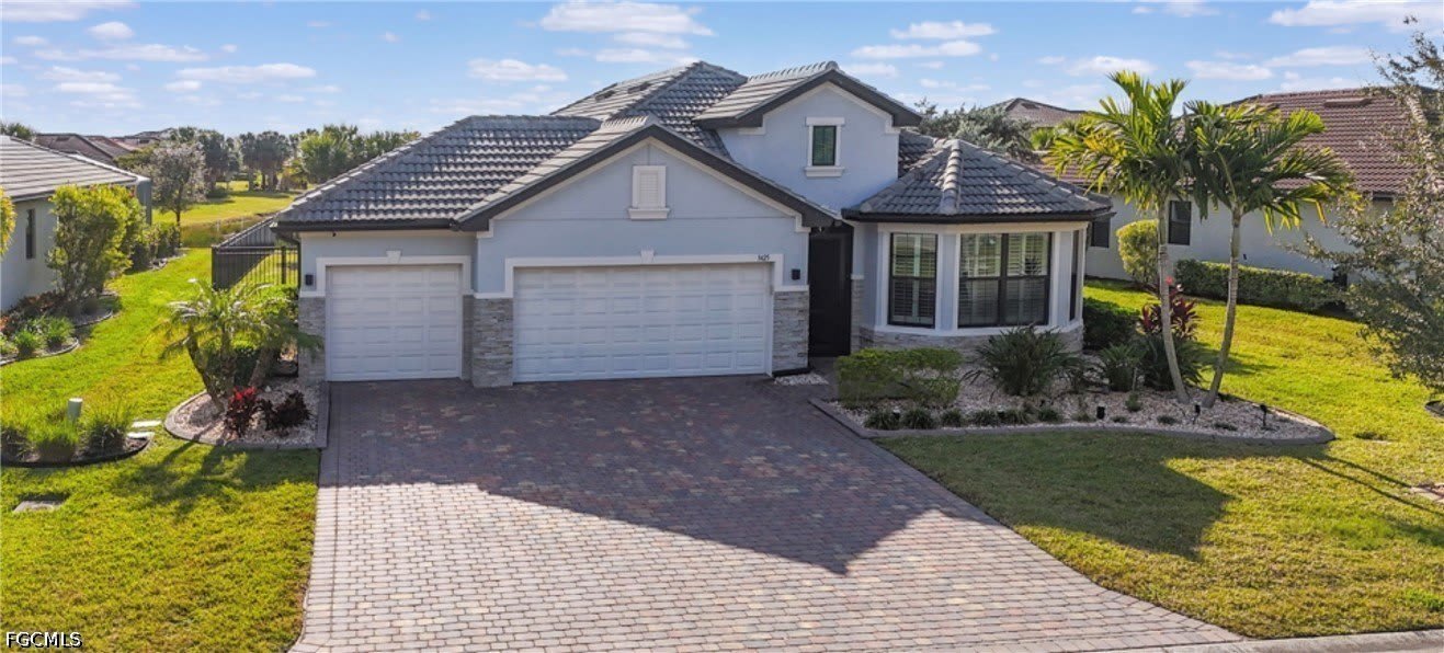 3425 Hampton Boulevard – photo 1