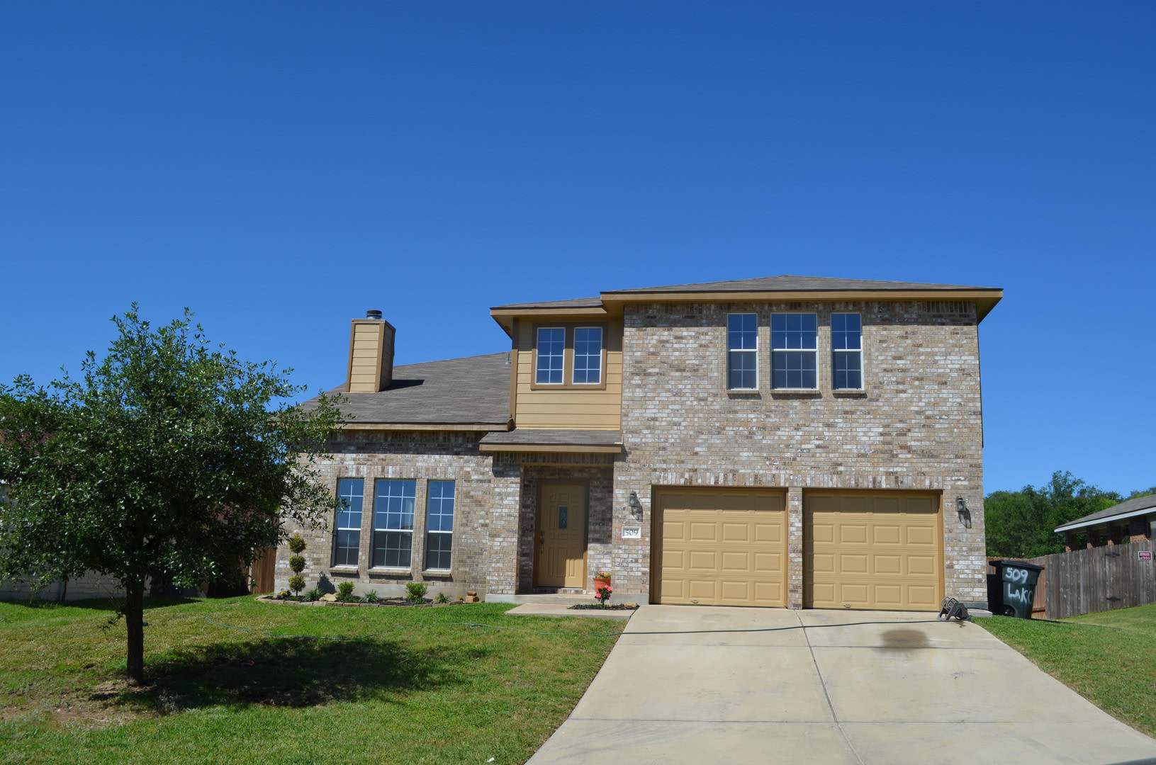 Wow, run—don’t walk or you will miss out on one of the most inviting homes on the market. – photo 1