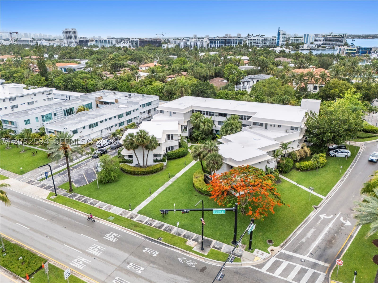 10190 Collins Ave – photo 2