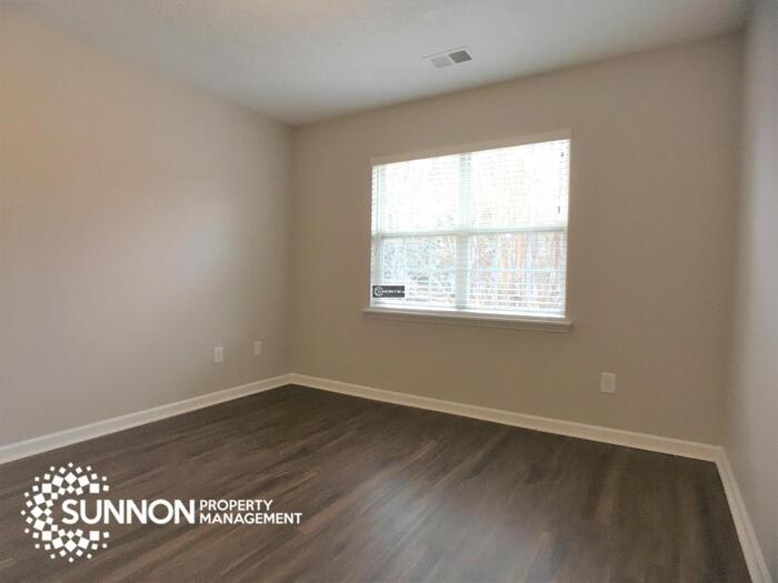 6439 Saint Bernard Way – photo 2