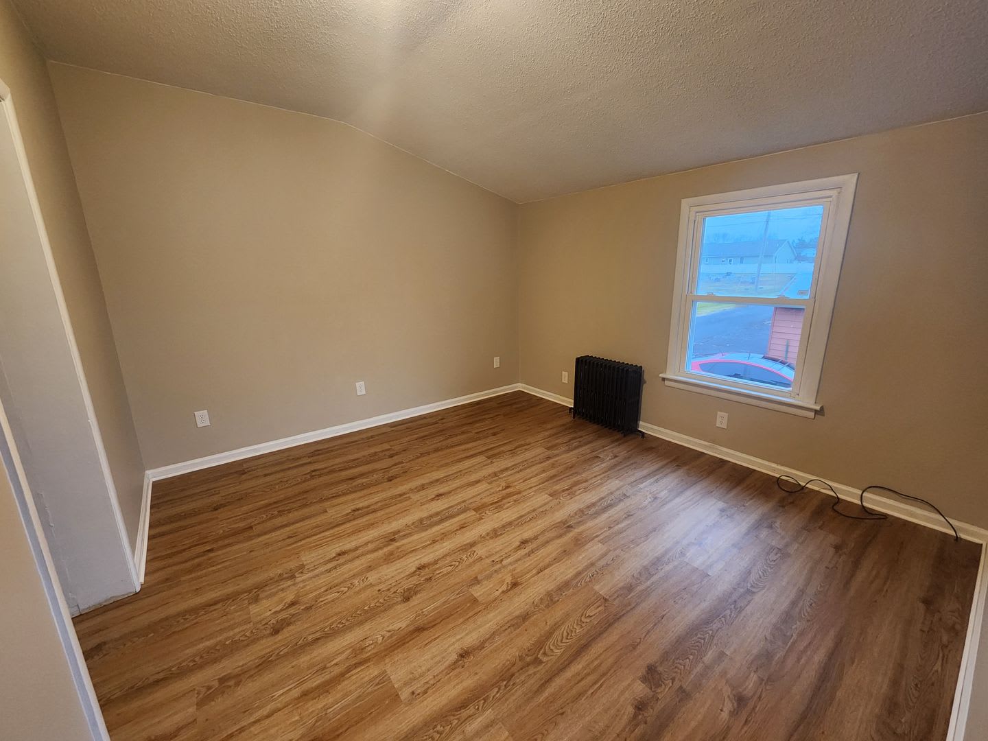 651 Lincoln Way West – photo 2
