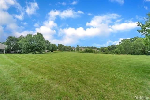 1116 LAKEVIEW Circle – photo 3
