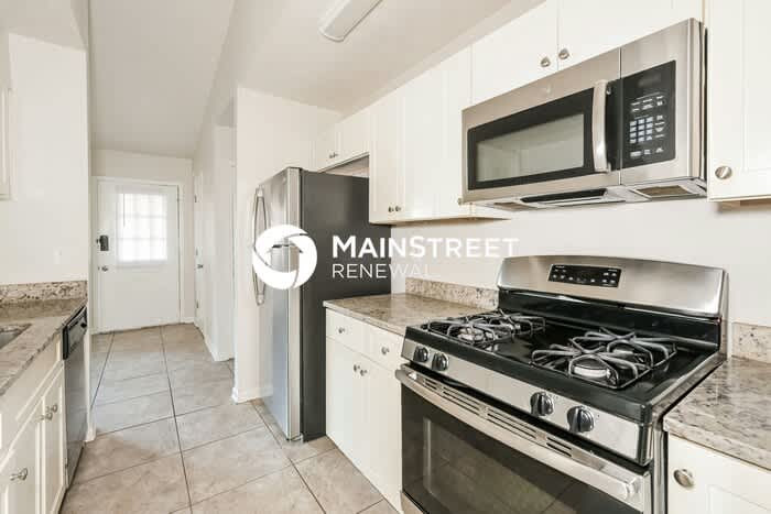 2233 Newbury Road – photo 4