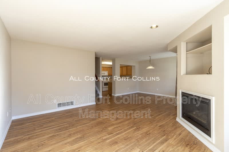 6721 Antigua Dr – photo 4