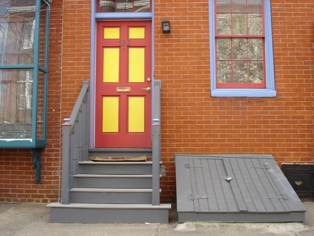 522 Bond St. – photo 4