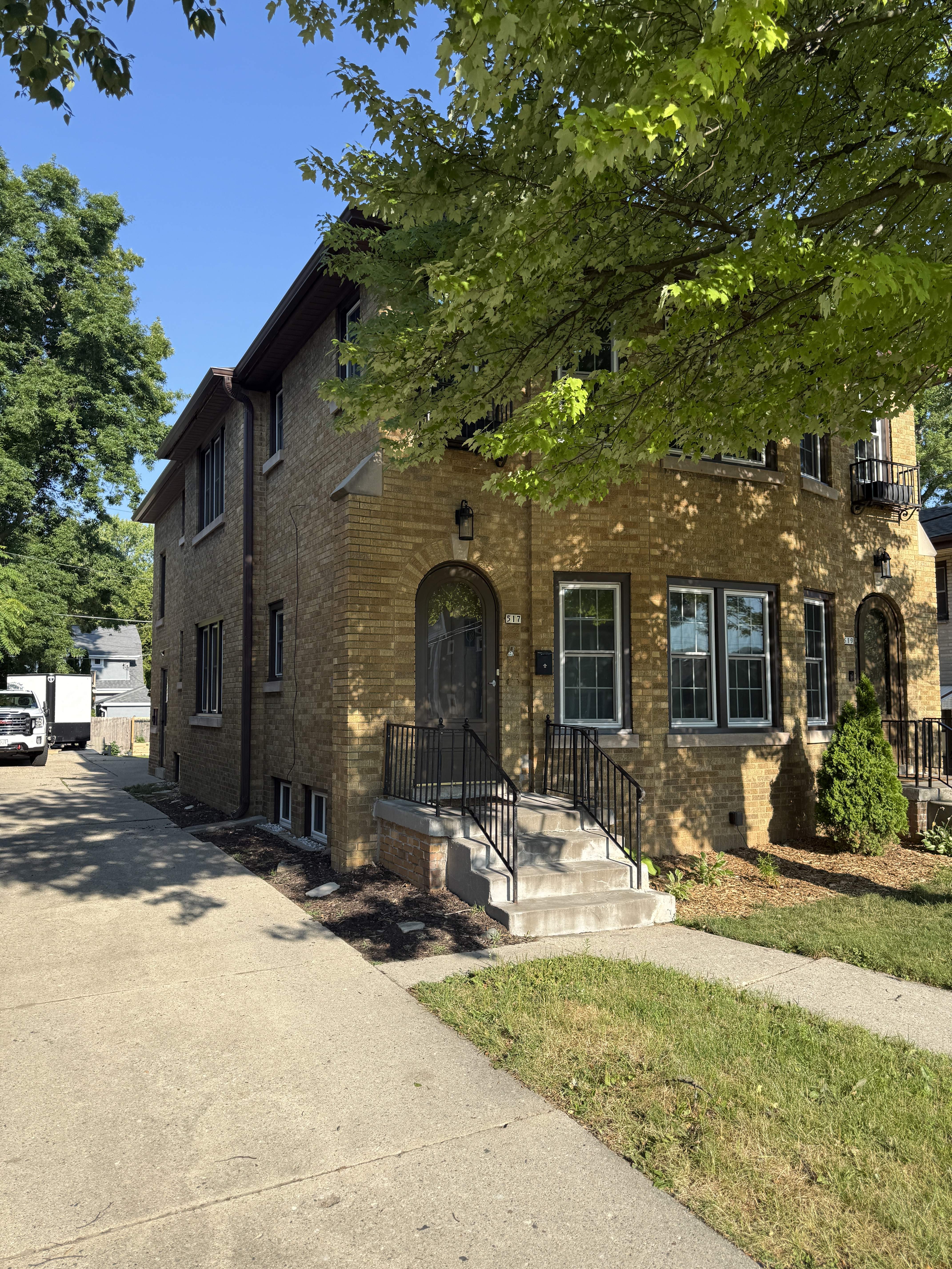 517 North 66Th Street – photo 1