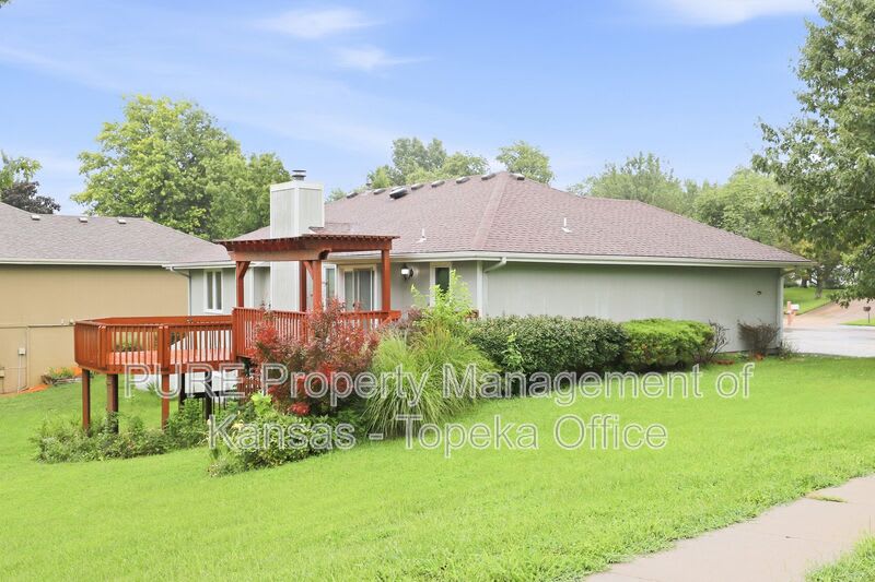 3611 SW Redhawk Court – photo 2