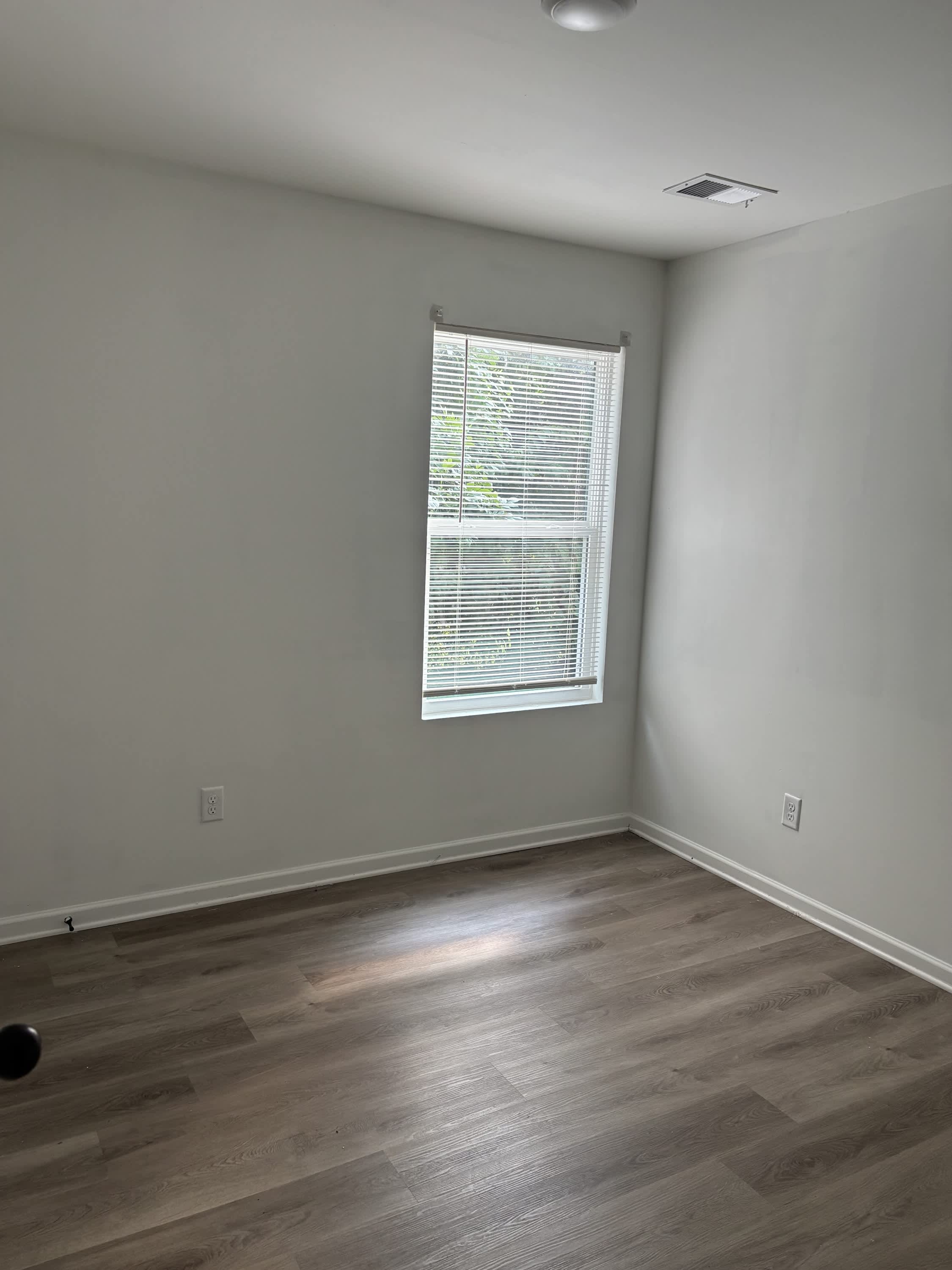 4534 Beacon Hill Drive – photo 2