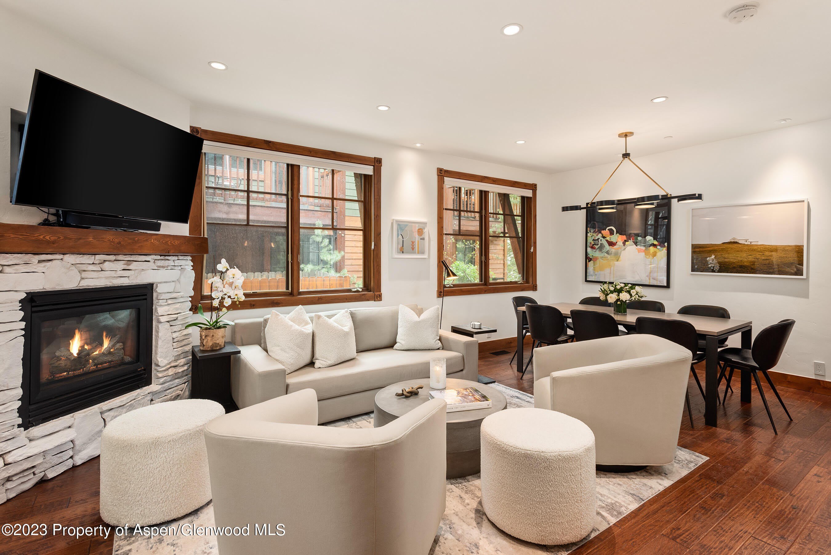 503 W Main Street – photo 3