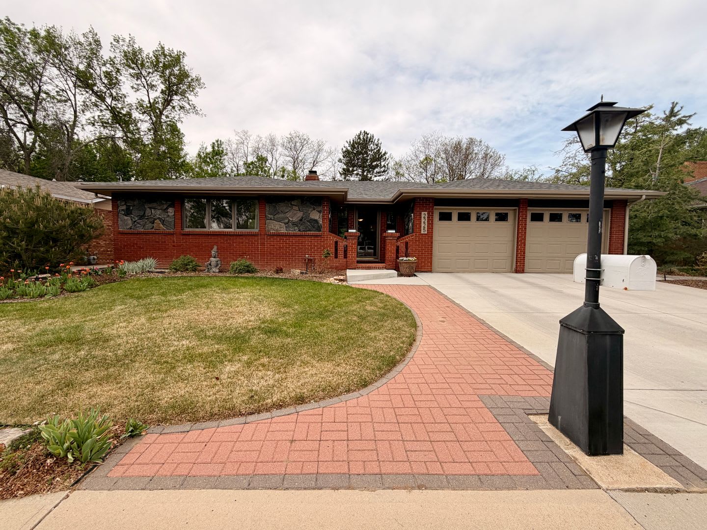 Rockmont Heights Home with Sunroom, Multiple Fireplaces & Private Yard – photo 1