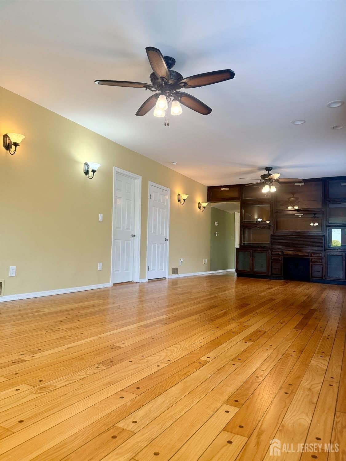 363 Portia Street – photo 5