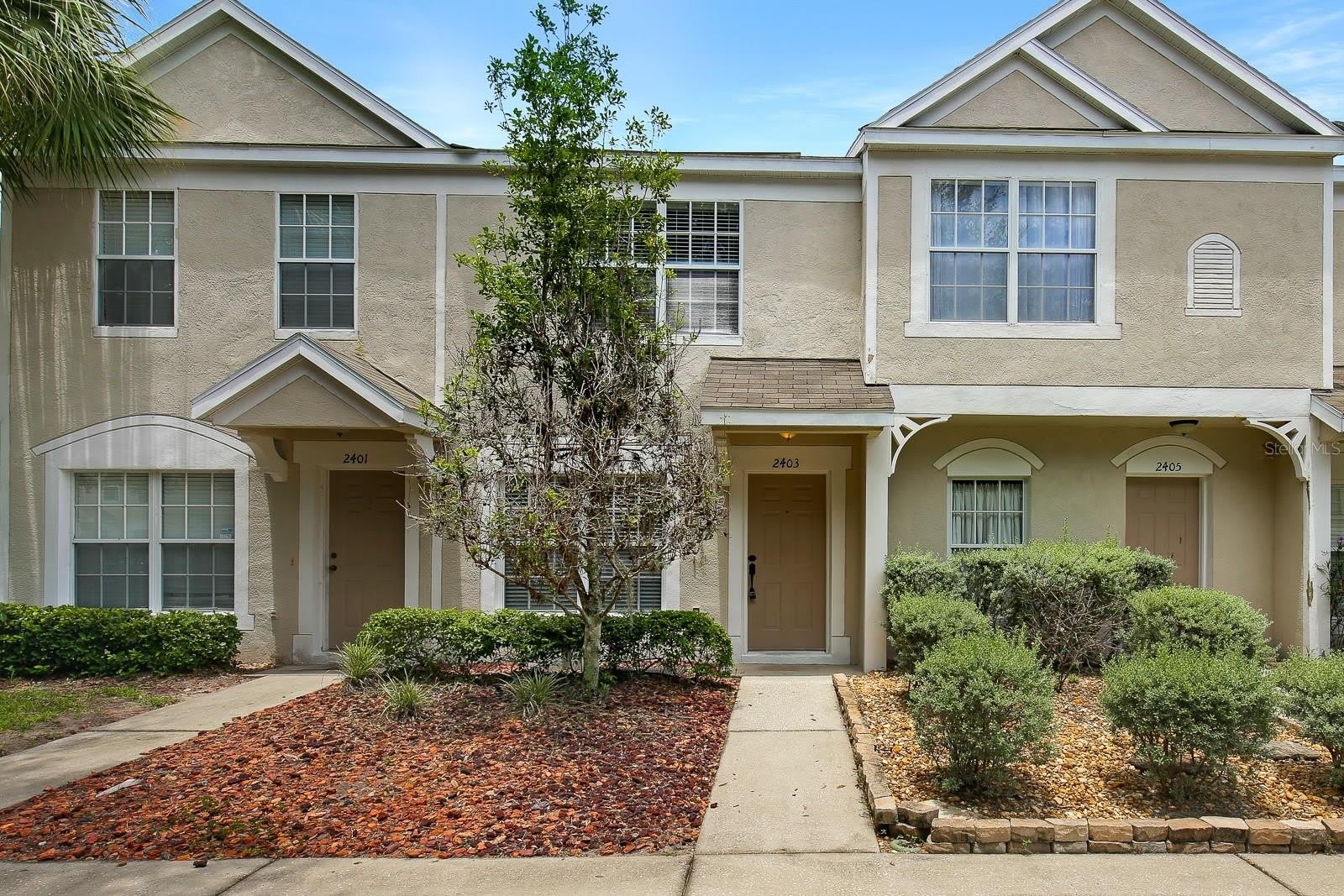 2403 LAKE WOODBERRY Circle – photo 1