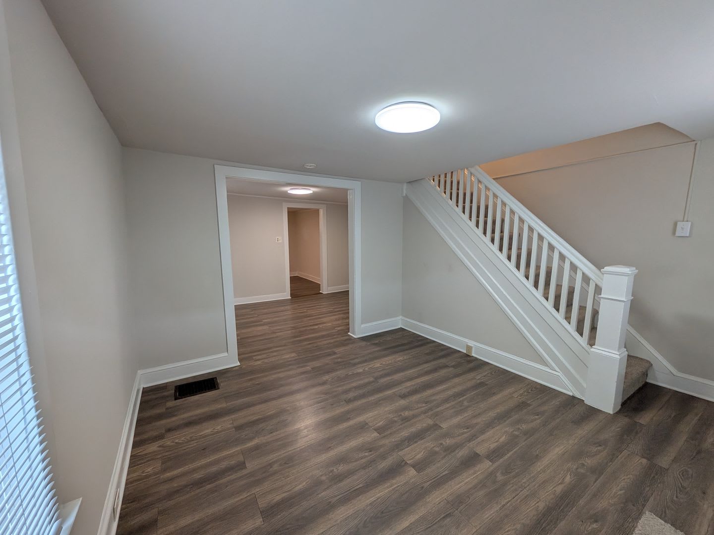 2 Bedroom Home For Rent – photo 1