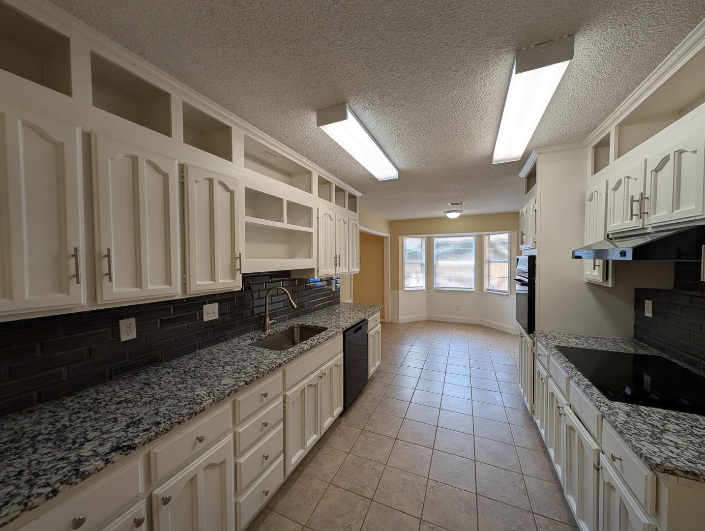 Renovated 4 bedroom in BA schools – photo 2