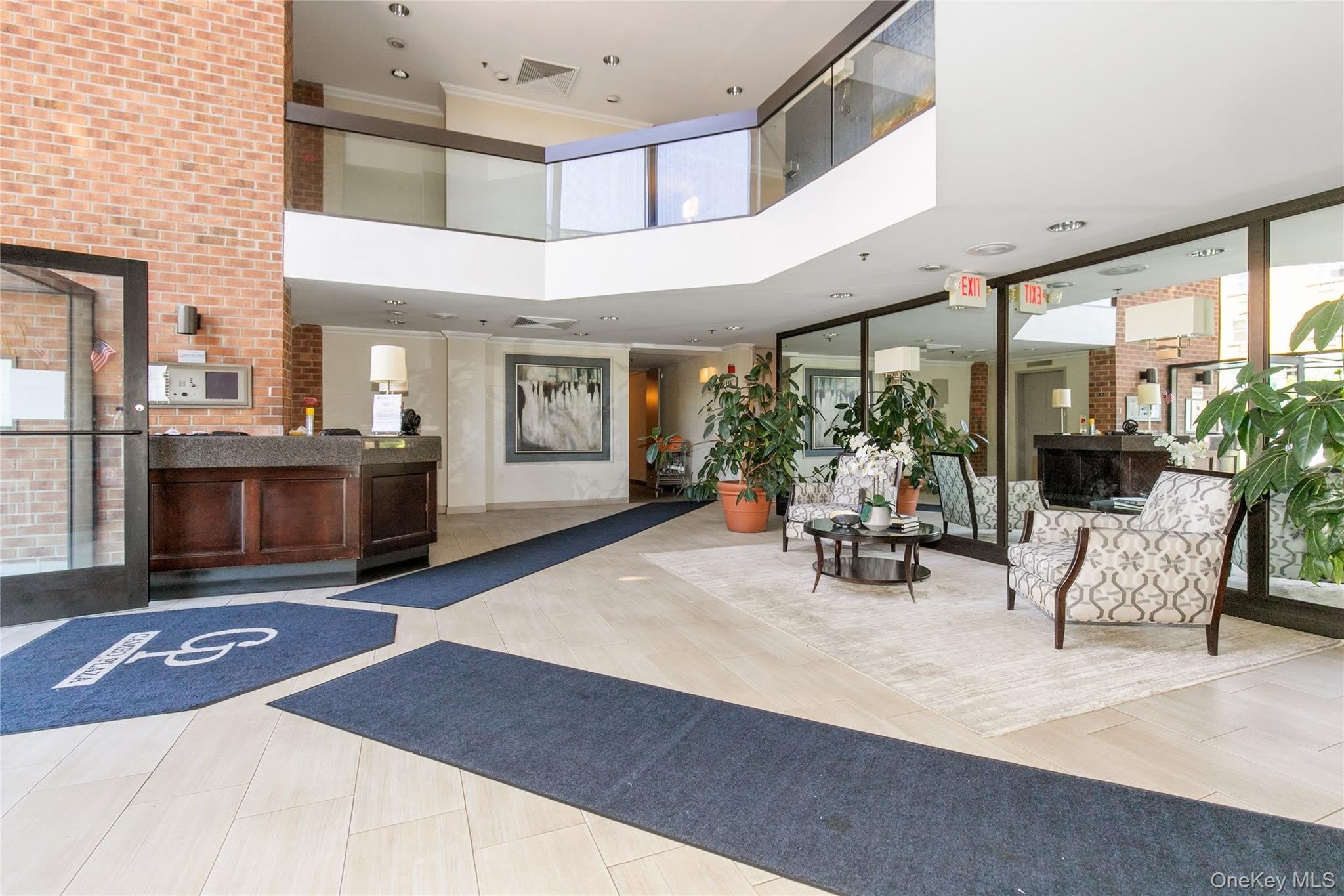 1 Ipswich Avenue – photo 3