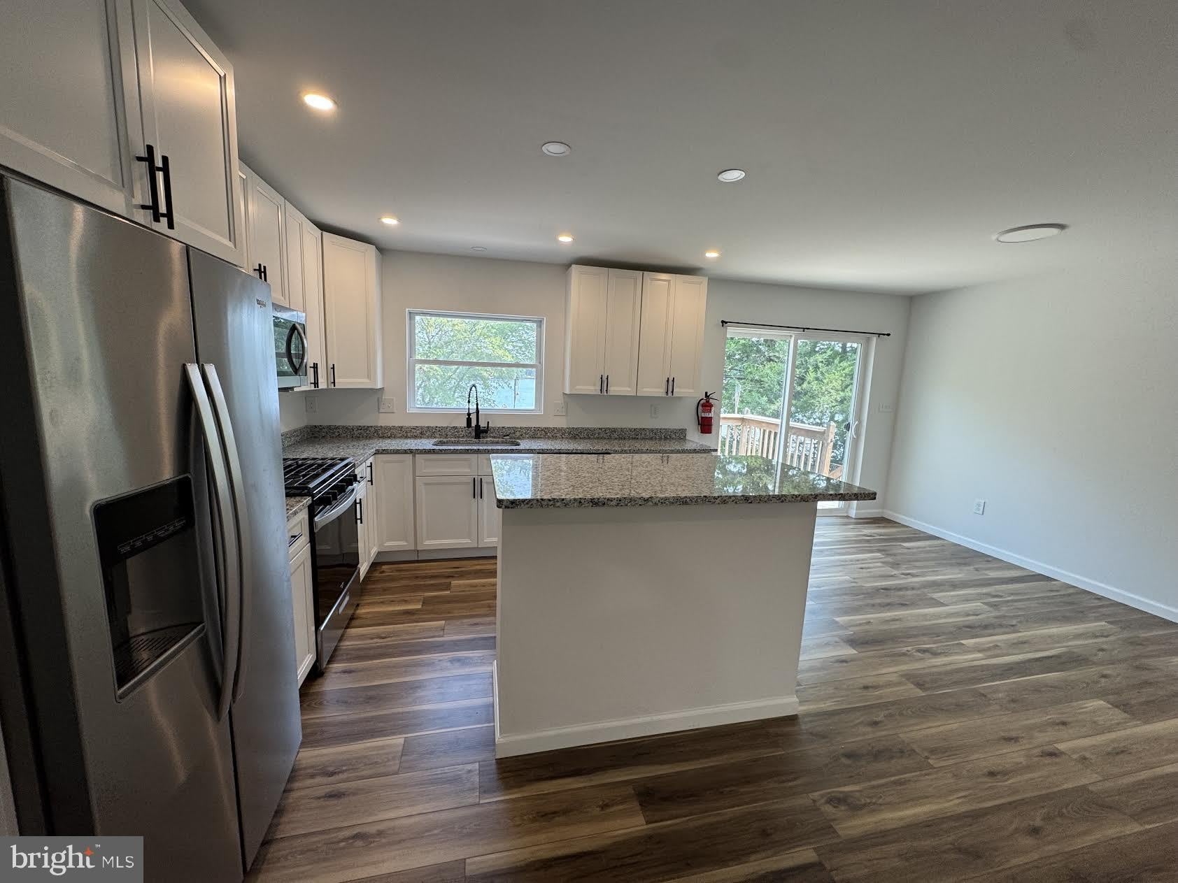 14 CARDINAL Drive – photo 5