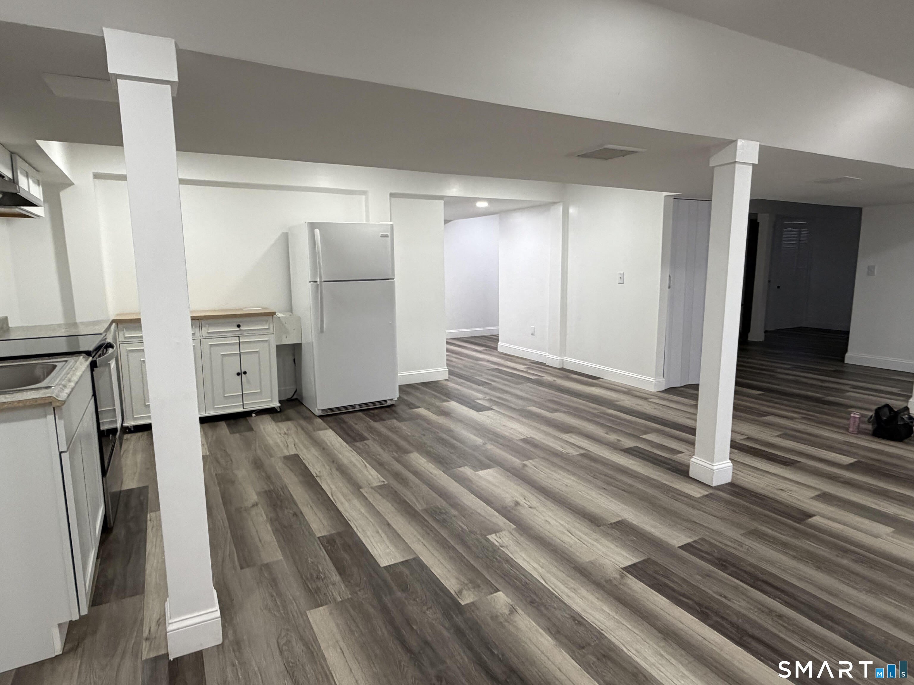 96 Neill Drive – photo 3