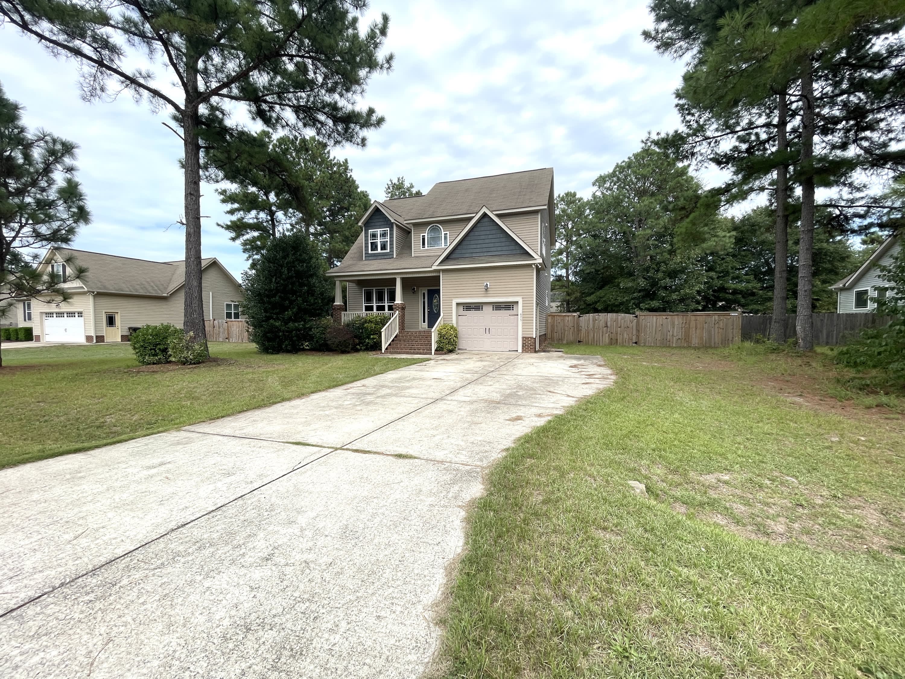 675 Omaha Drive – photo 2